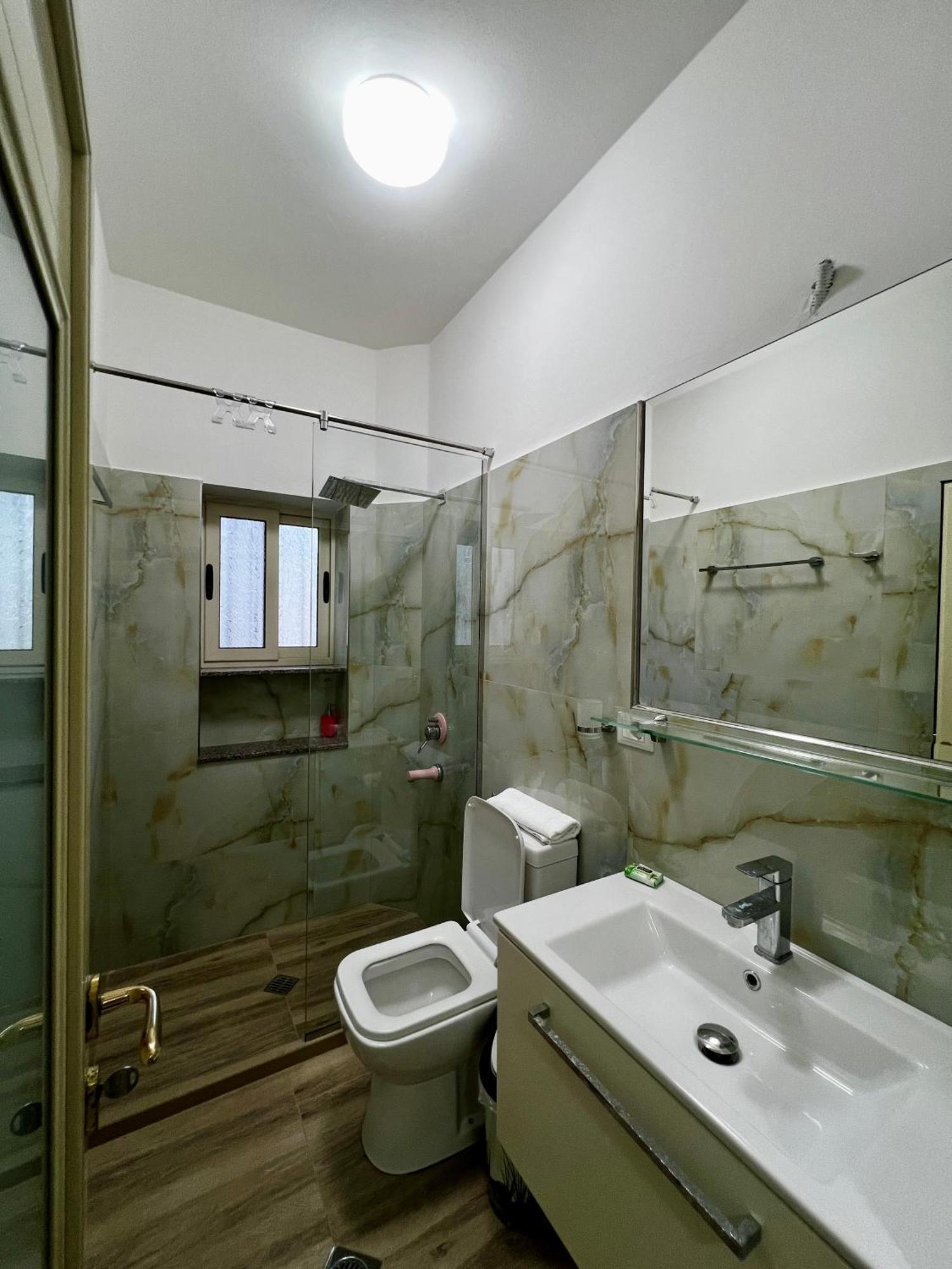 Hotel Le Monde 2